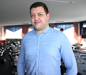 Александр Постнов - Менеджер по продукции ООО 'PIONEER RUS' Александр Постнов- Менеджер по продукции ООО 'PIONEER RUS'