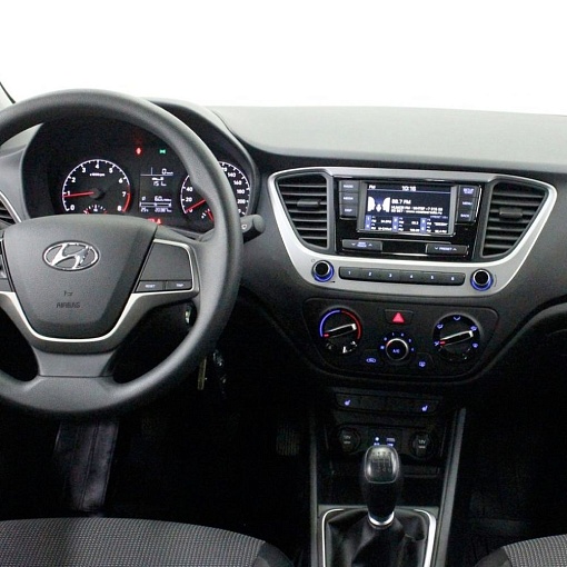 Переходная рамка Hyundai Solaris 2018+ Incar RHY-N55 2din