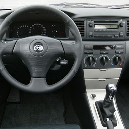 Переходная рамка Intro 95-8204 (Toyota Corolla 2002> 2DIN)