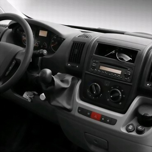 Переходная рамка Peugeot Boxer, Citroen Jumper, Fiat Ducato 1 DIN Intro RFR-N14