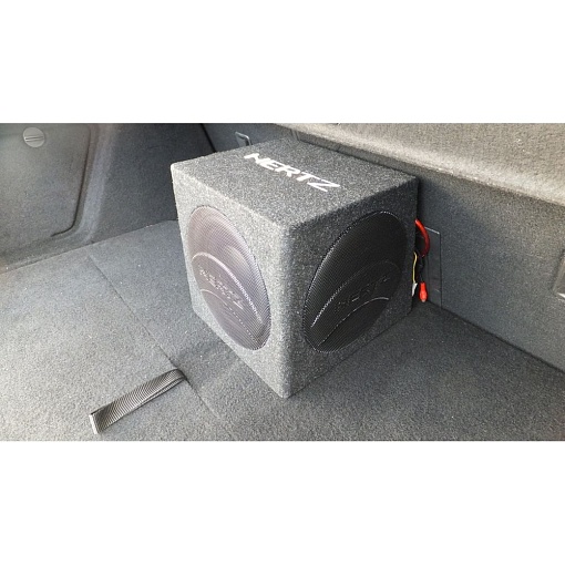 Активный сабвуфер HERTZ DBA 200.3 Active