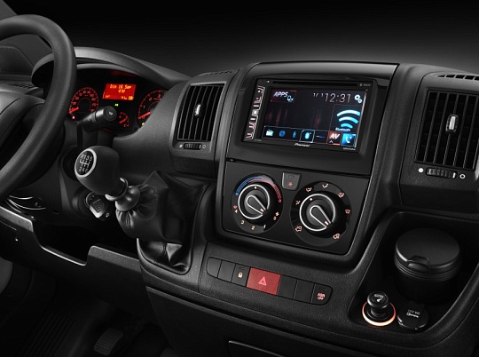 Автомагнитола Pioneer AVH-X2700BT