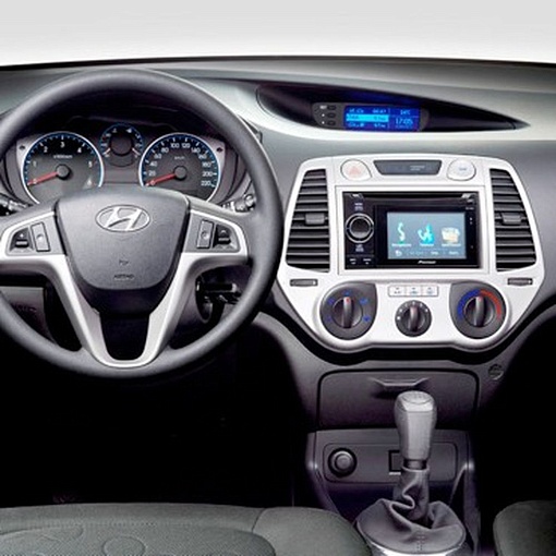 Intro RHY-N13 Hyundai i-20 2din до 2011 silver