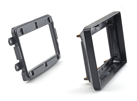 INCAR RFR-FC252 Рамка 9" RENAULT Duster 2010-2014 Duster 2021+ Sandero 14+ Kaptur 