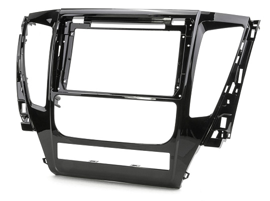 Incar RMS-FC460 рамка для XTA MITSUBISHI Pajero Sport, L-200 2015+ (тип1) 9"